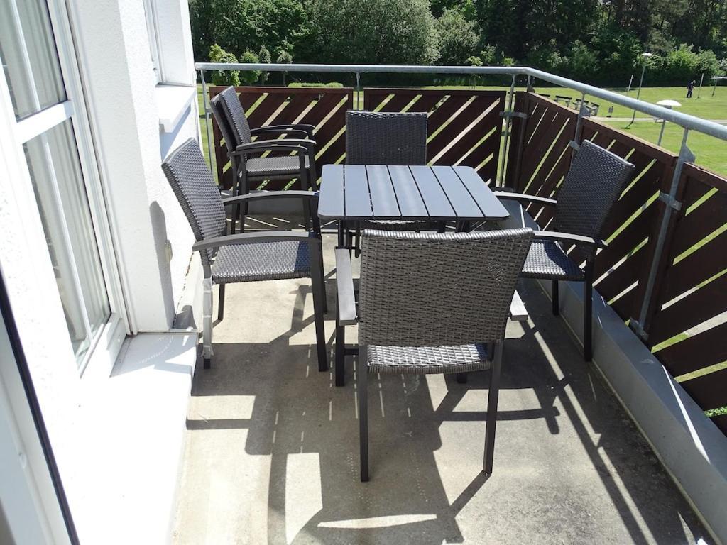 Grosse Schoene 3 Zimmer Ferienwohnung - 100 Qm - In Strandnaehe Fuer 6 Personen!! Heringsdorf  Buitenkant foto